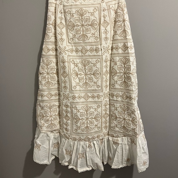 NWTS ANTHROPOLOGIE Embroidered Skirt (10) - Picture 9 of 16